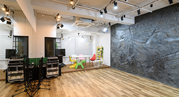 アクティングエリア